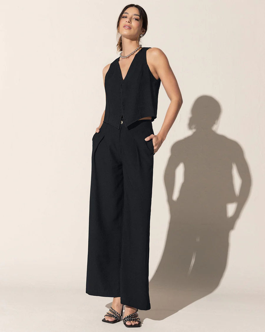 Pantalón bota ancha con prenses decorativos en frente - F7131