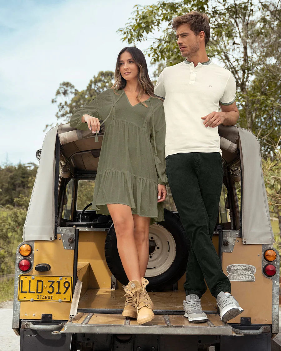 Vestido corto con volumen en mangas - J3012