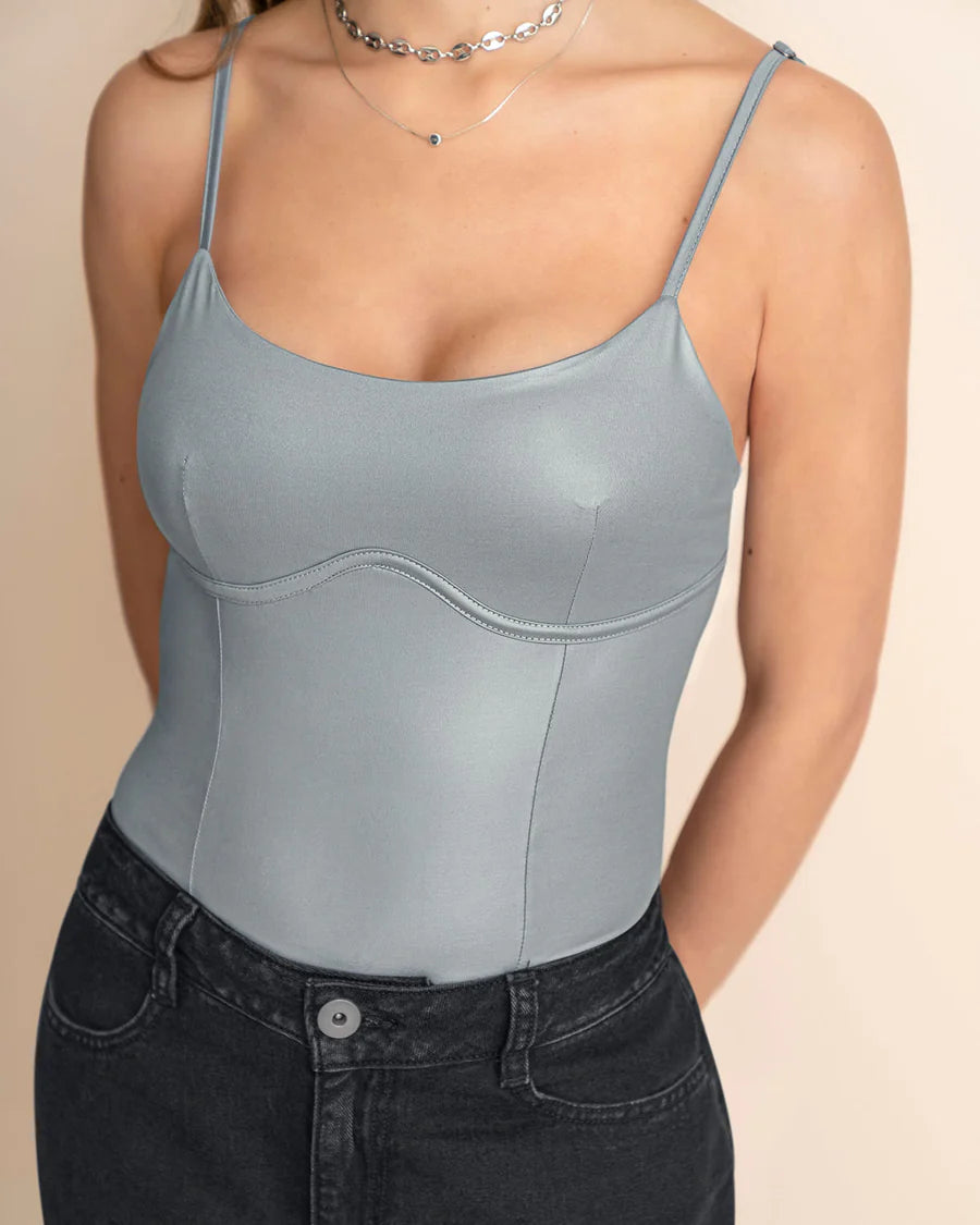 Body de tiritas con acabado brillante - J3029