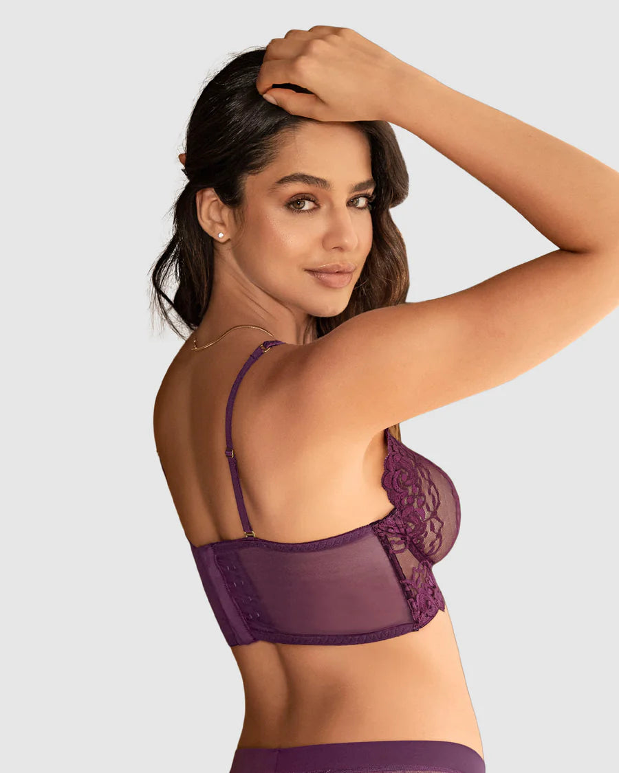 Brasier tipo bralette en encaje y transparencias