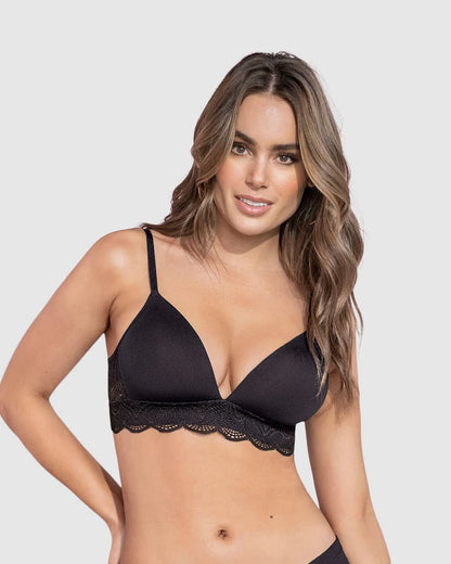 Brasier ultracómodo con encaje en la base y espalda Comfy Bra