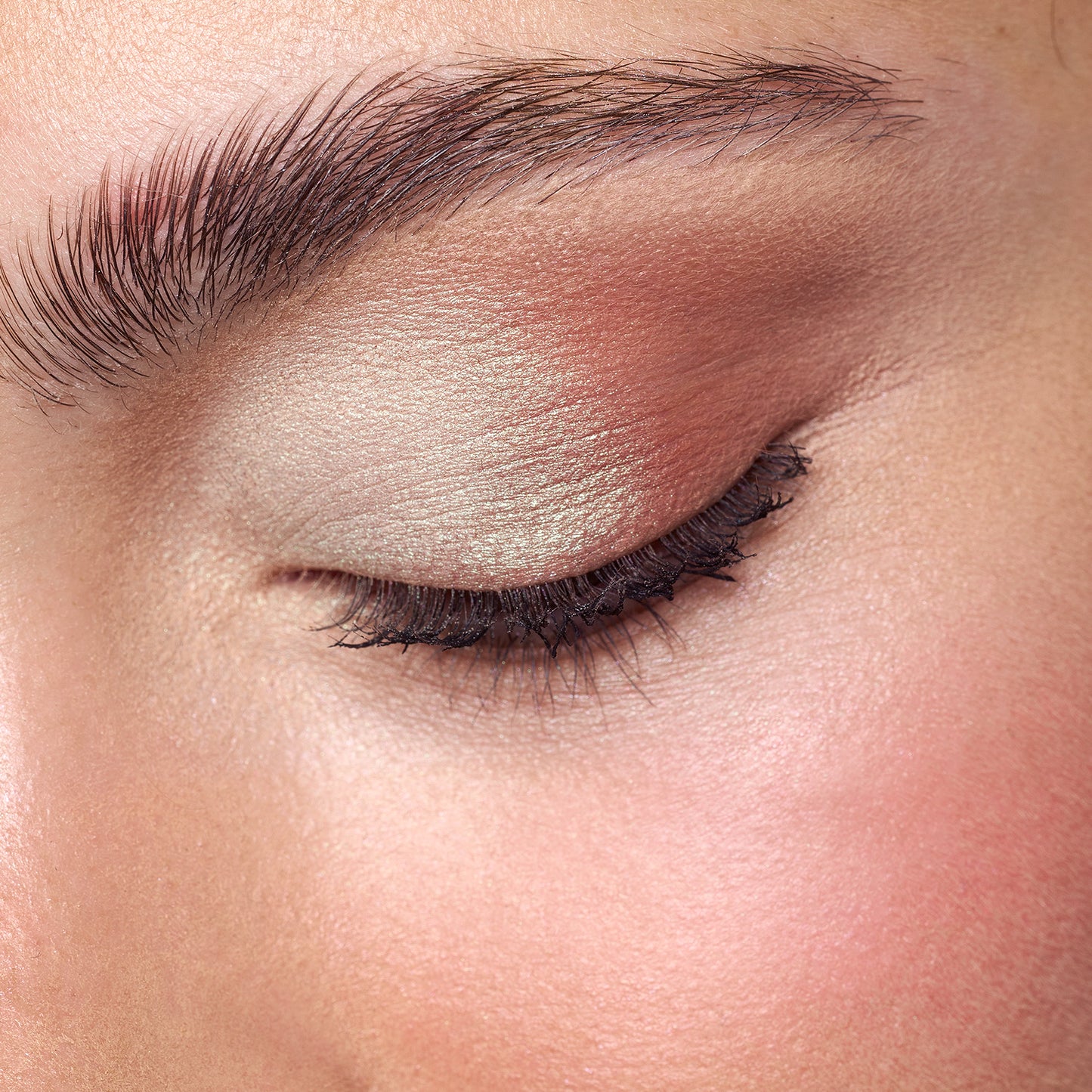 Paleta de Sombras Multifuncional Brillo a mi manera