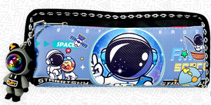 13101-5 🚀👨‍🚀 CARTUCHERA GRAFITOS ASTRONAUTA SPACE – 2 CIERRES CON LLAVERO  Modelo 2535