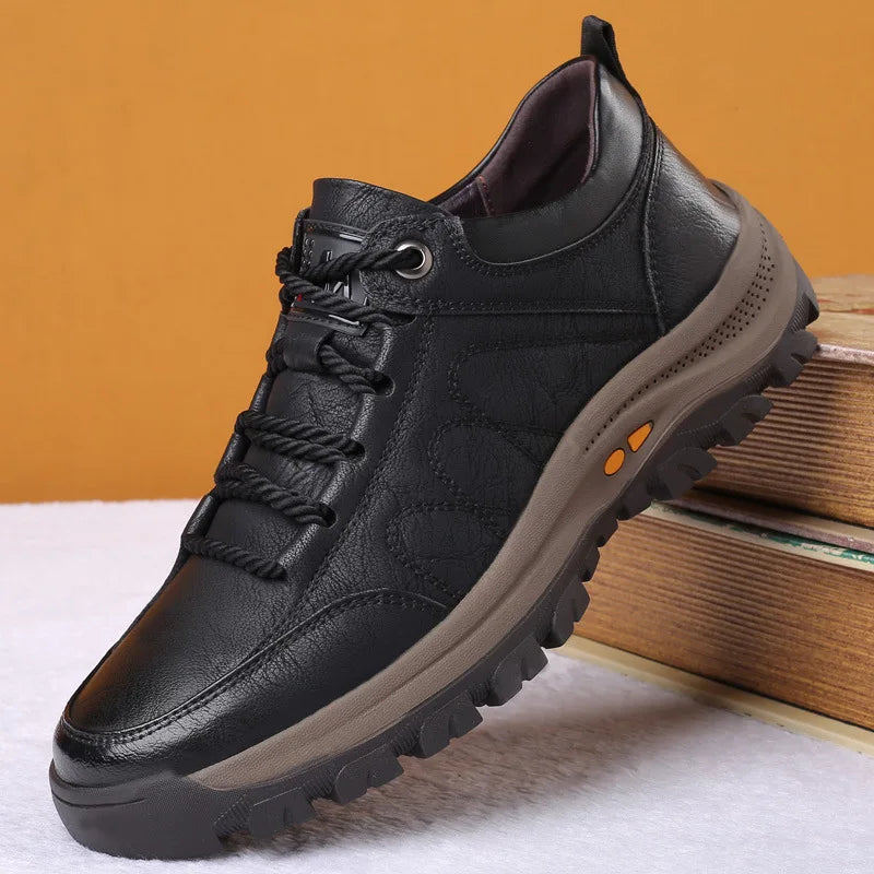Leather Men Casual Shoes Hiking Outdoor Breathable Non-Slip Sneakers Men Loafers Shoes Zapatos Hombre Casual Mannen Schoenen