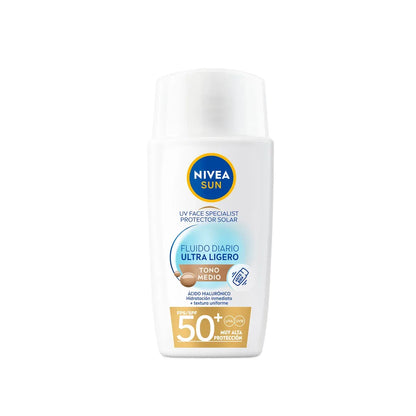 Protector solar facial Nivea Fluido Diario Invisible FPS50 Tono medio x 40ml