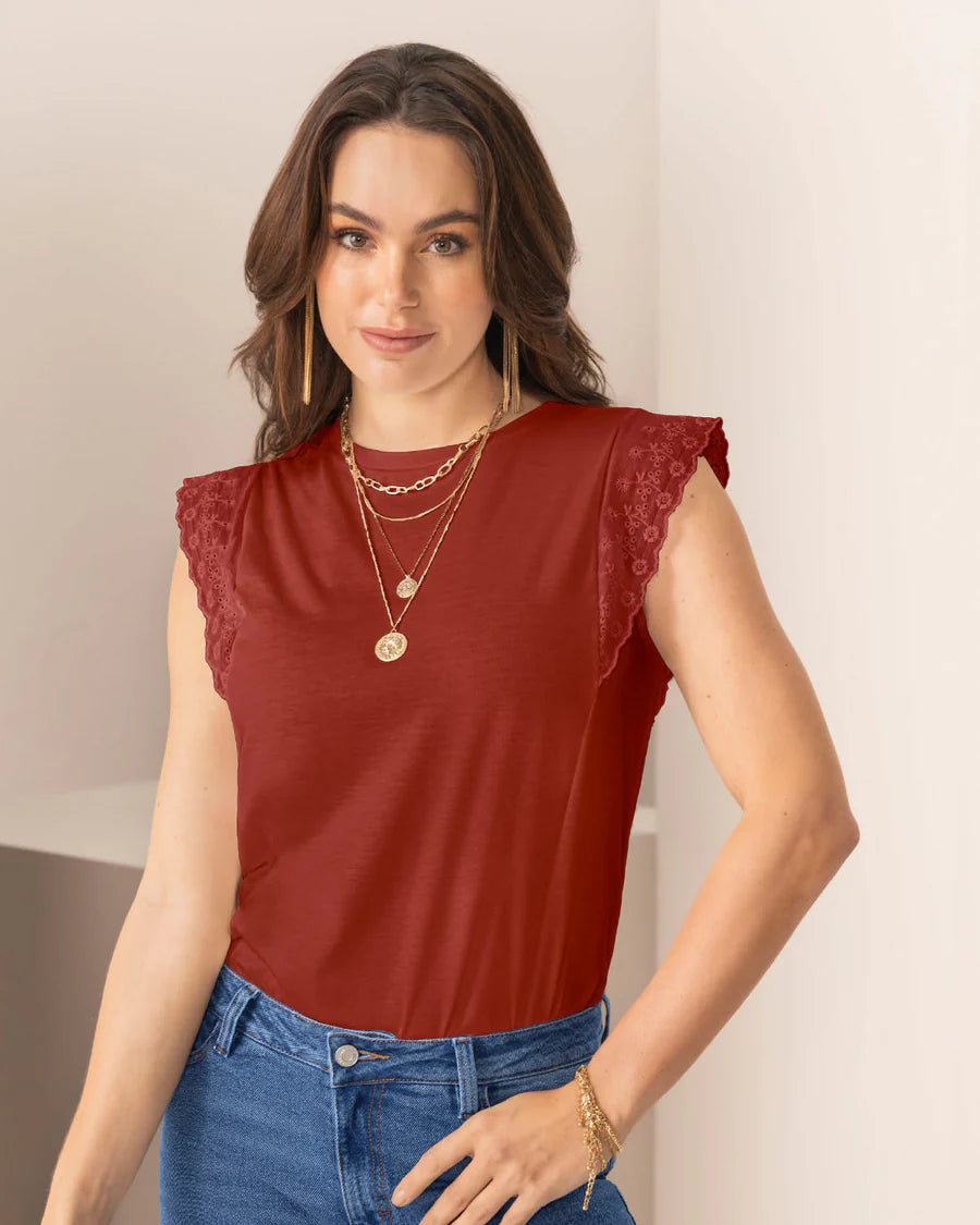 Camiseta manga sisa con detalle ojalillo en hombros - LF7017