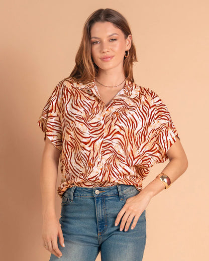 6815 🌺✨ Blusa Estampada de Manga Corta y Cuello Camisero REF F7259