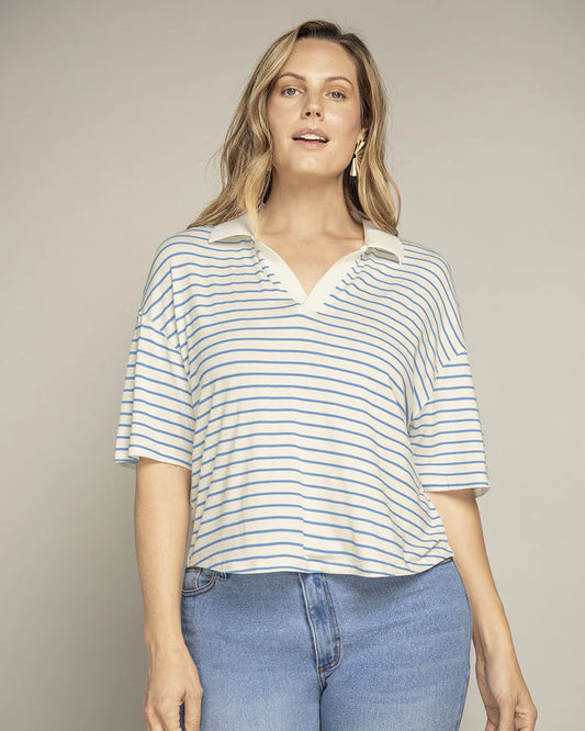 Blusa manga corta de silueta cuadrada - L F7352