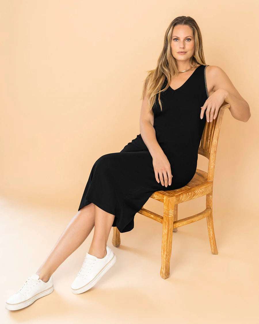 Vestido midi esencial con detalle bordado en sisa - LF7445