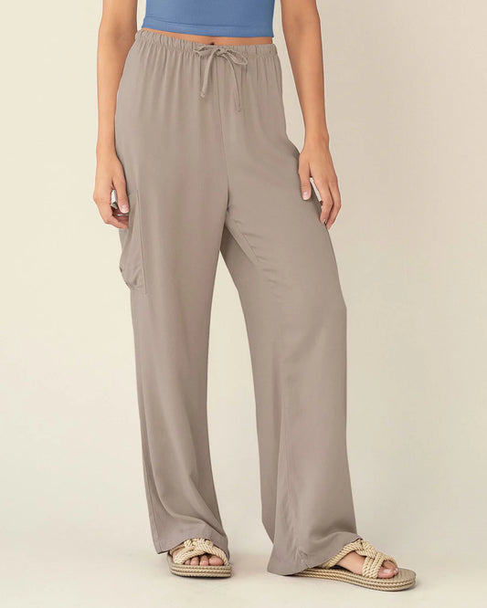 Pantalón tipo cargo con elástico en cintura ajustable - J2835