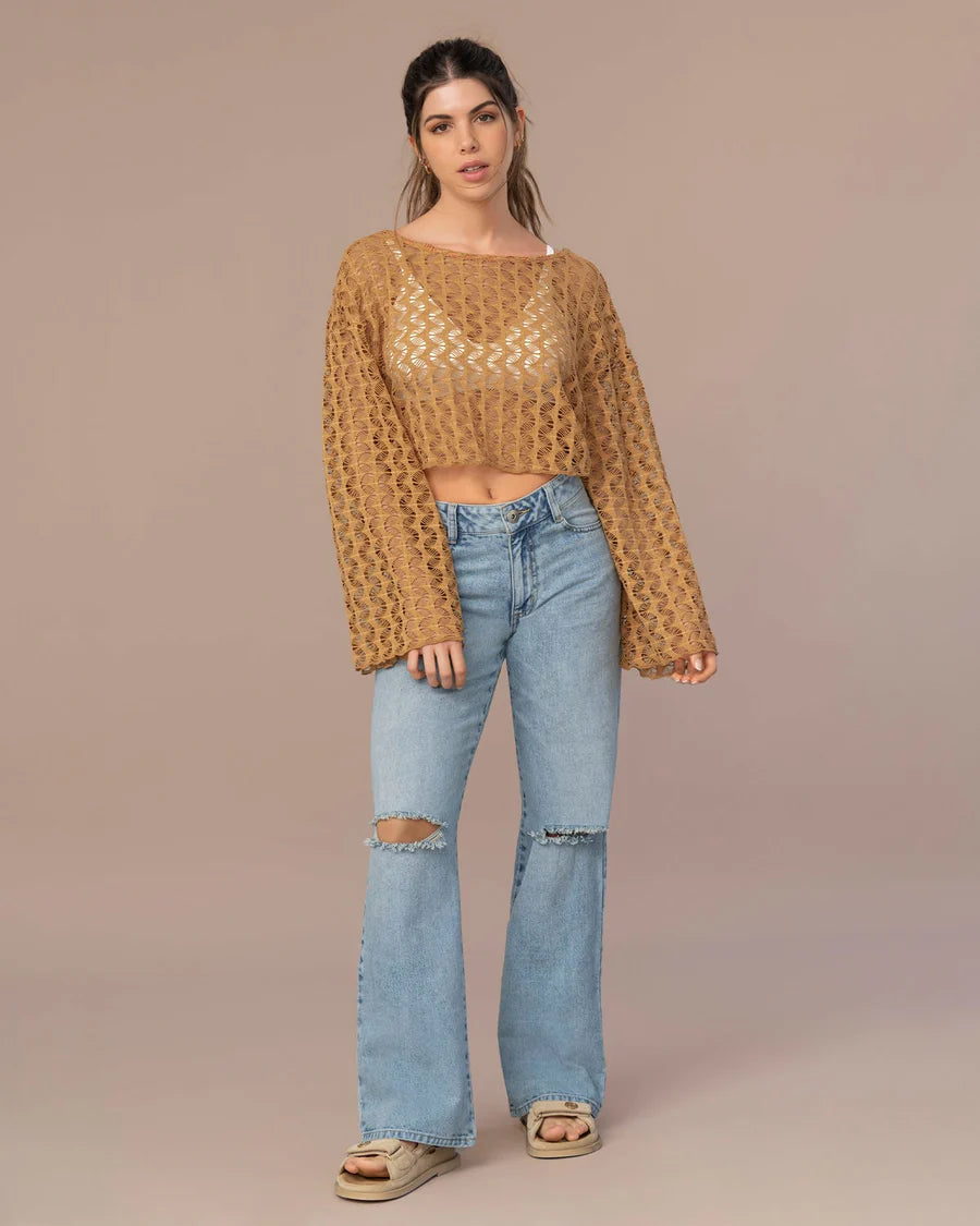 Camiseta crop manga larga con transparencias