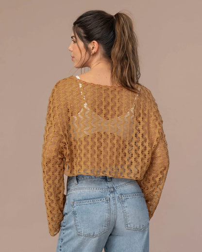 Camiseta crop manga larga con transparencias