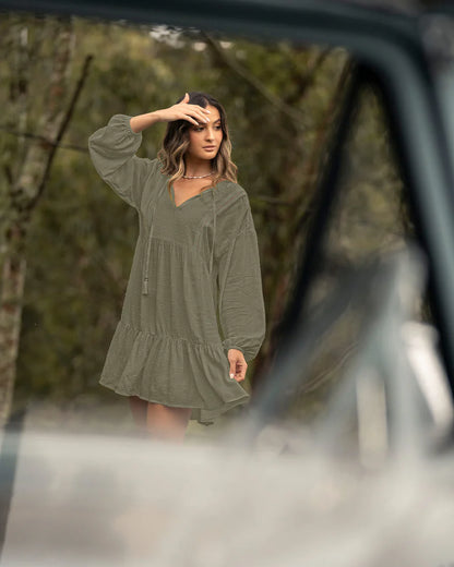 Vestido corto con volumen en mangas - J3012