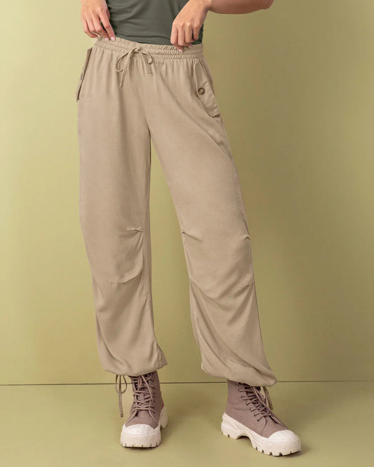 Pantalón tiro bajo bota recta - J3013