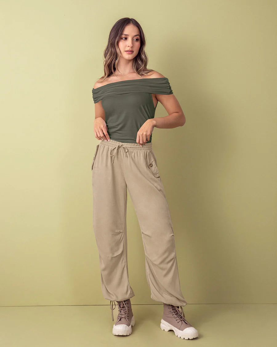 Pantalón tiro bajo bota recta - J3013