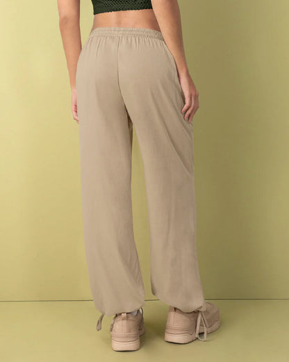 Pantalón tiro bajo bota recta - J3013