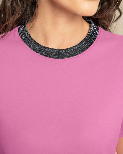 Camiseta manga corta con cuello en lurex brillante