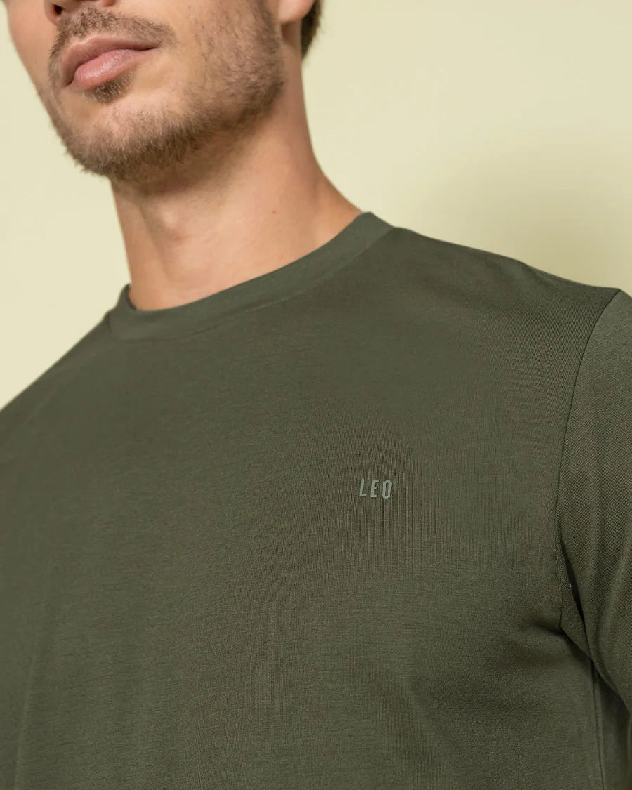 Camiseta manga corta con logo bordado en frente - M2843M