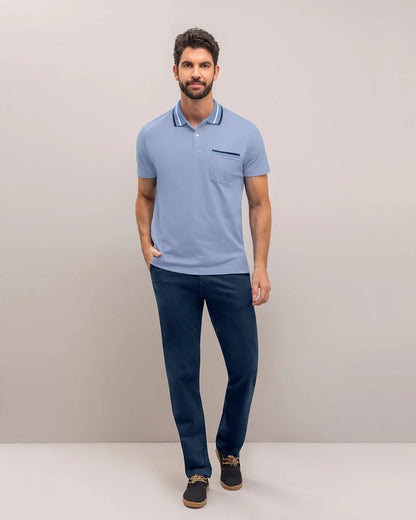 Camiseta tipo polo con perilla funcional y bolsillo decorativo