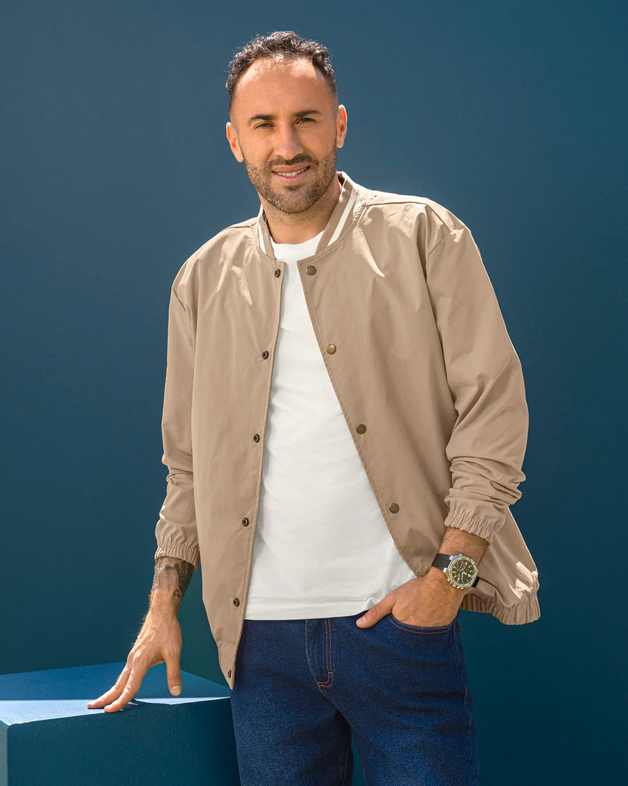 7535 🧥 Chaqueta Tipo Bomber con Cuello en Contraste - REF M3214