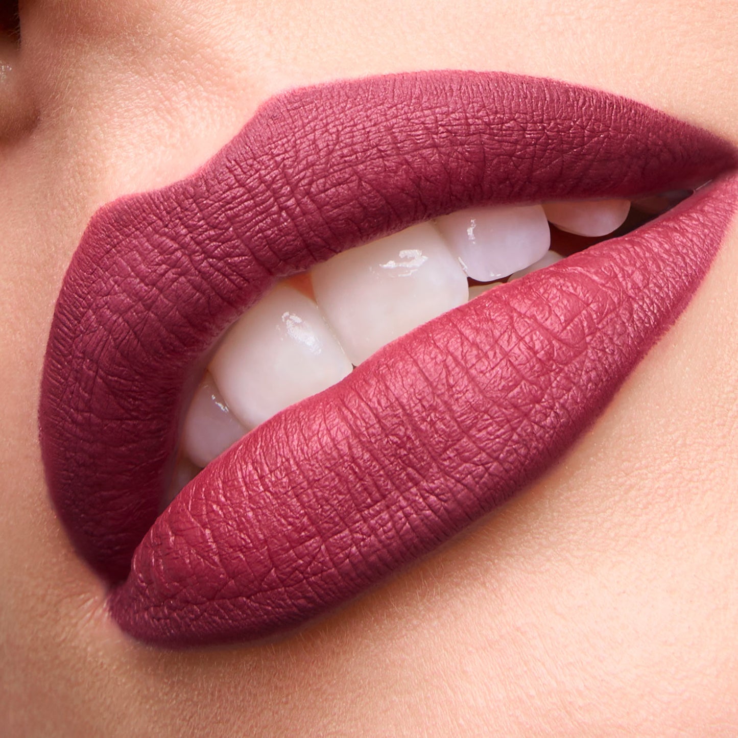 Delineador Retráctil para Labios