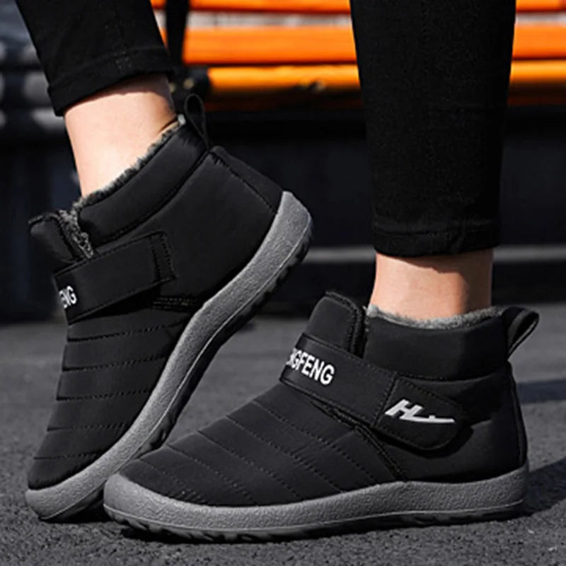 2022 New Fashion Men Boots Fur Men Snow Boots Couple Keep Warm Winter Shoes Comfortable Botas Hombre Outdoor Men Sneakers