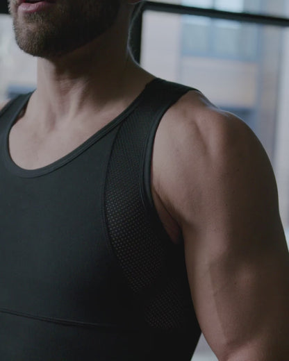 Licra deportiva en microfibra con mallas transpirables para hombre